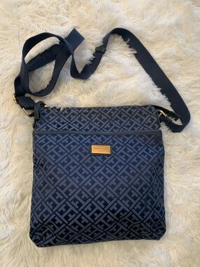 Tommy Hilfiger Navy Monogram Crossbody with Gold Plaque